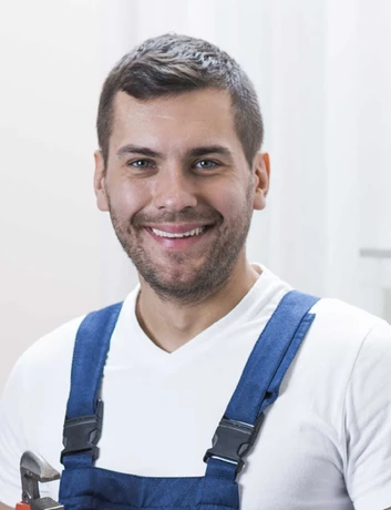 Денис Павлов